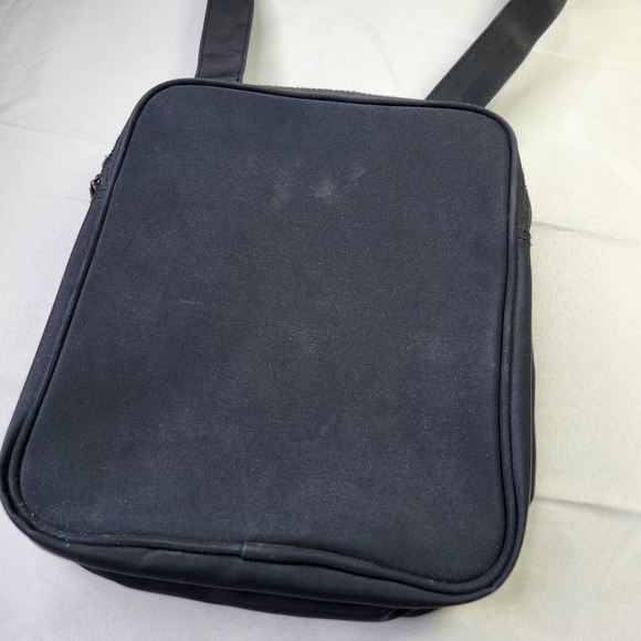 L.L. Bean Traveller Adjustable Strap Crossbody Travel Bag Organizer Black - Picture 8 of 10